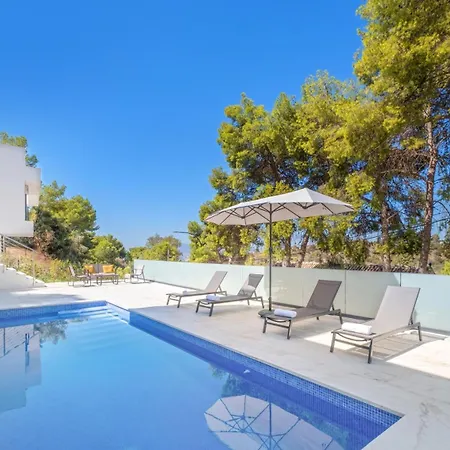 Pinares De San Anton, Malaga, With Sea, City And Mountain Views Villa