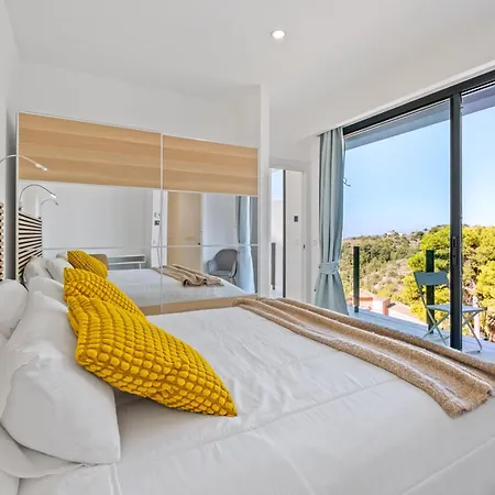 Villa Pinares De San Anton, Malaga, With Sea, City And Mountain Views Malaga