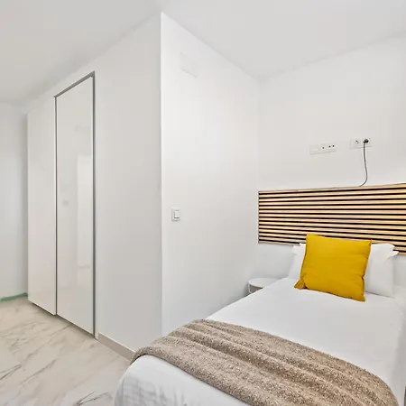 Pinares De San Anton, Malaga, With Sea, City And Mountain Views * Malaga